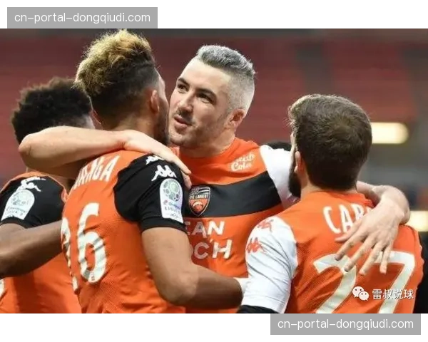 新赛季法甲用球测试报告公布，强调飞行稳定性以提升长传精度