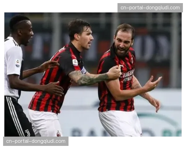 AC米兰公布对阵拉齐奥大名单,莱奥伤愈回归 AC米兰公布对阵拉齐奥大名单,莱奥伤愈回归